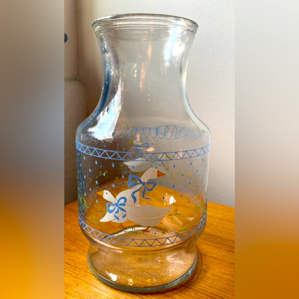 Vintage Anchor Hocking glass carafe